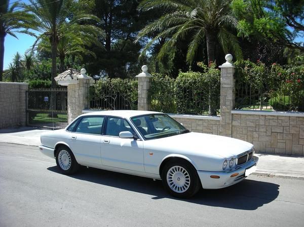 Jaguar XJ8 3.2 Executive - Nacional