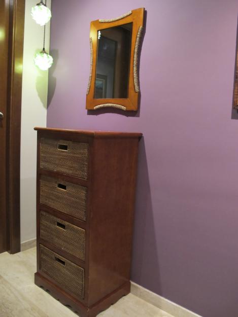 Mueble Cajonera + espejo.