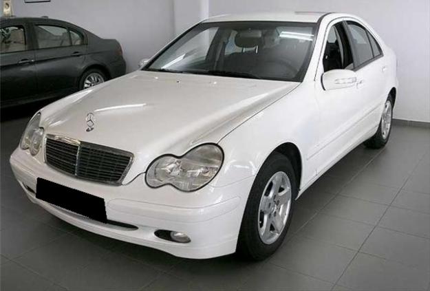 2004 Mercedes-Benz C 200 CDI Blanco