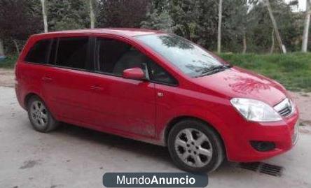 Se vende Opel Zafira Rojo