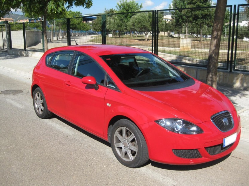 Se vende Seat León rojo 2007, perfecto estado