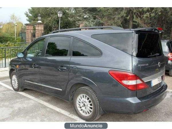 SsangYong Rodius 270 XDi Limited AWD Aut. (7 p