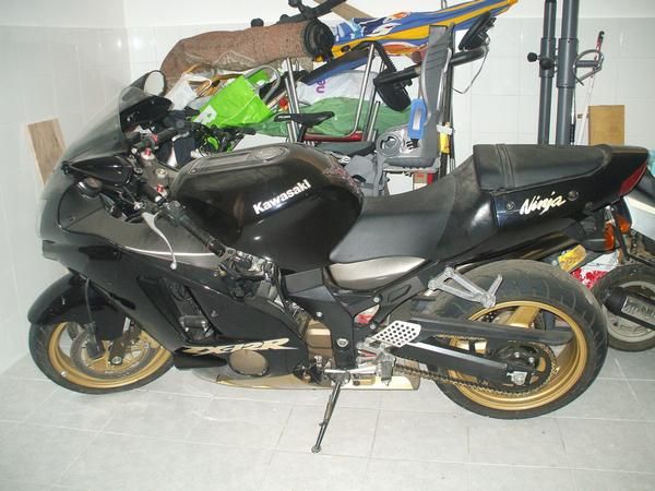 Vendo Kawasaki NINJA ZX12R