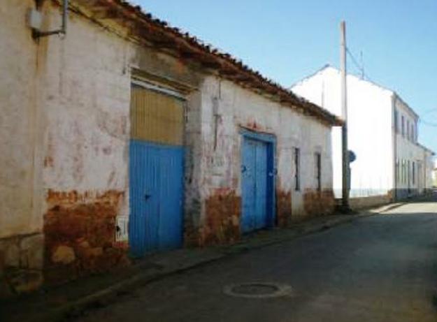 Chalet en Villaobispo de Otero