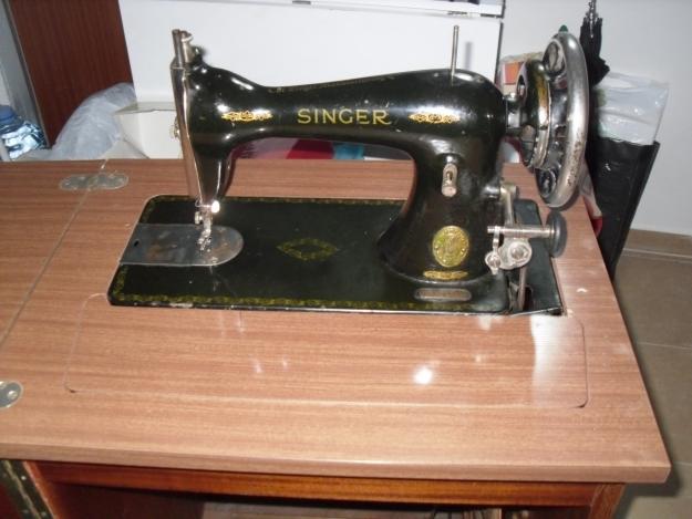 Maquina de coser Singer Anõs 40