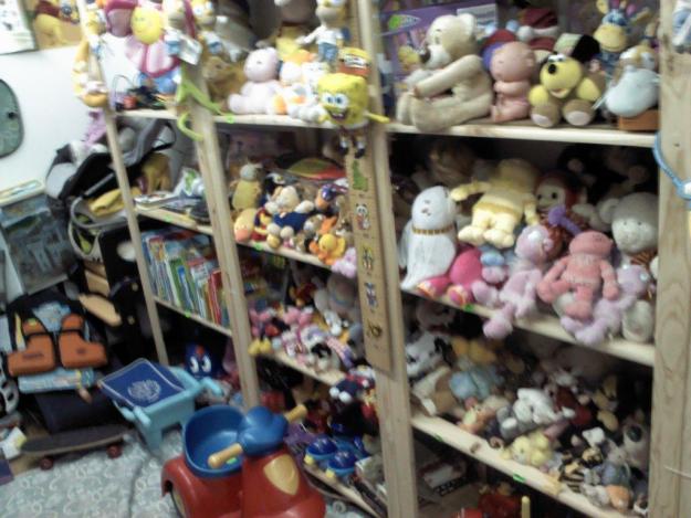 Juegos, peluches y juguetes niños