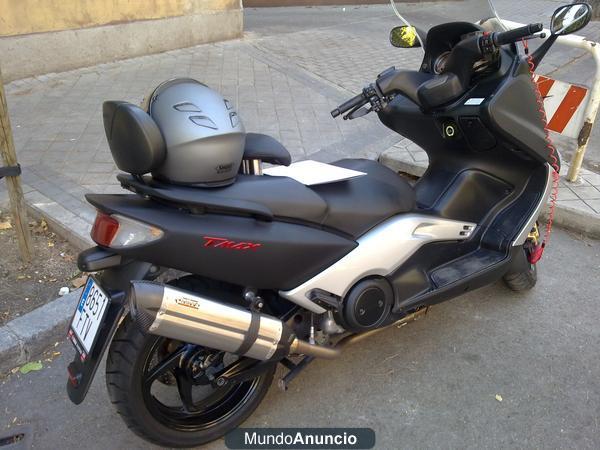 YAMAHA TMAX