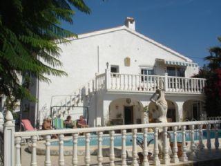 Chalet en venta en Pinar de Campoverde, Alicante (Costa Blanca)