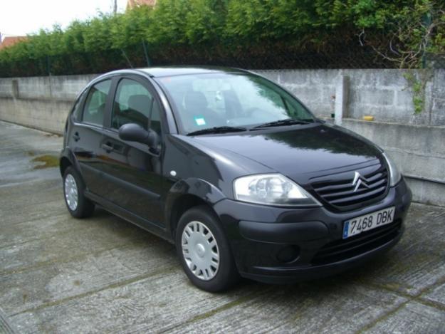 Vendo CITROEN C3 1.4, 70cv diesel, año 2004, 91.000 Km, color negro