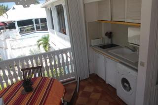 Apartamento en residencia : 4/4 personas - piscina - junto al mar - vistas a mar - nettle bay  san martin (francia)  san