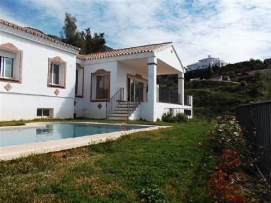 Chalet con 4 dormitorios se vende en Mijas Pueblo, Costa del Sol