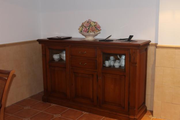 Salon comedor completo de madera macizo, diseño italiano