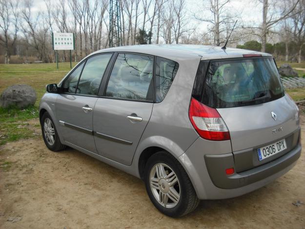 Renault Scenic privilege 1.9 DCI solo por 5000€