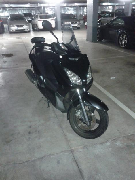 Vendo Yamaha X-Max 125cc