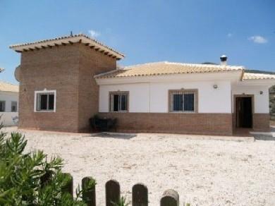 Chalet con 3 dormitorios se vende en Arenas, Axarquia