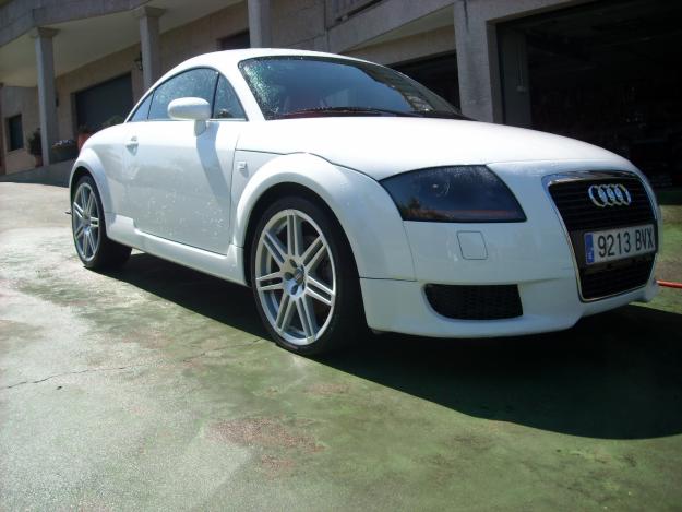 AUDI TT EXCLUSIVO