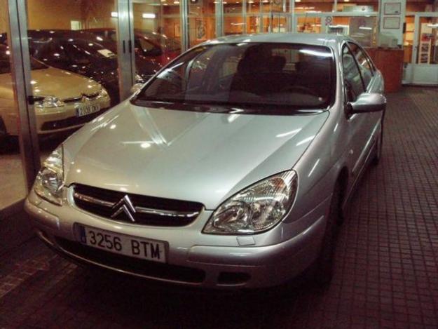 Citroen C5 2.2HDI 136 EXCLUSIVE '02 en venta en Madrid