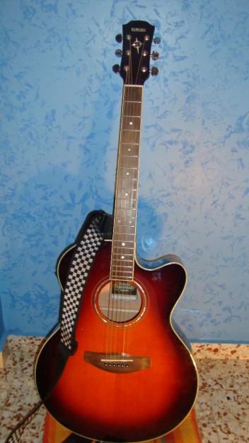 Guitarra electroacustica Yamaha CPX500 OVS + ampli