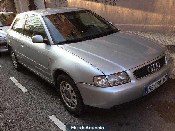 Audi A3 1.8 ATTRACTION