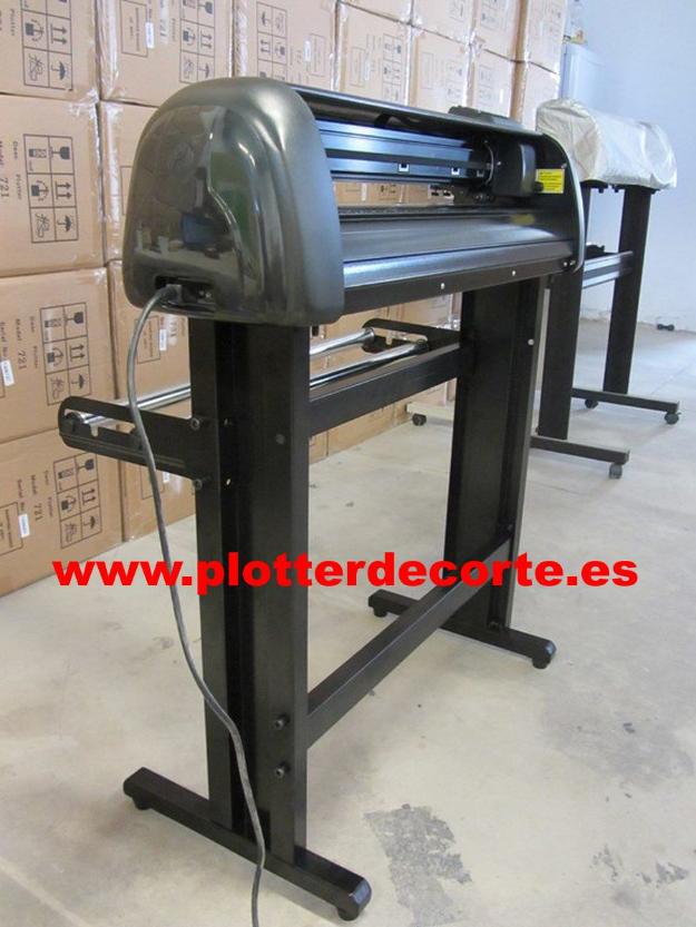 Plotter de corte Refine CC720