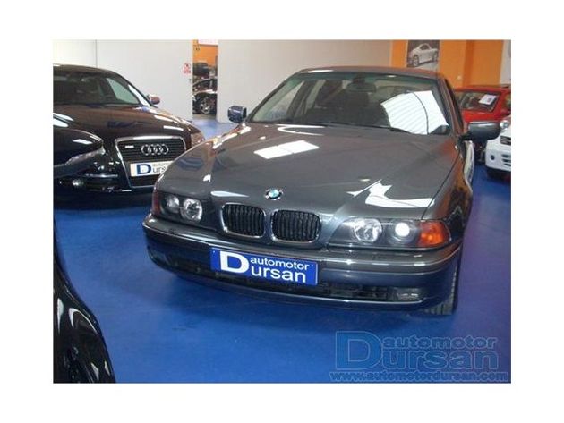 BMW SERIE 5 530D AUTO