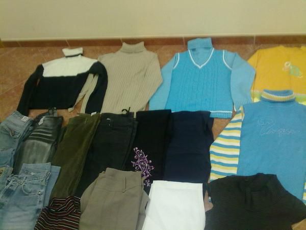 GANGA !!LOTE ROPA  10pantalones+6 jerseys+2 chaquetas. 60 euros