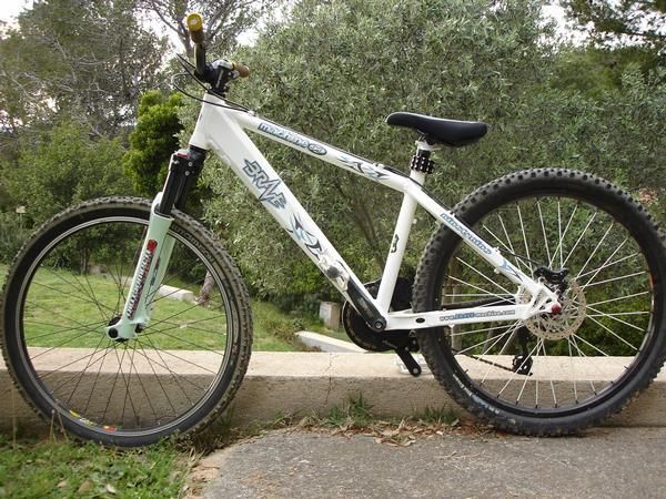 VENDO BICI (DIRT JAM, 4X)