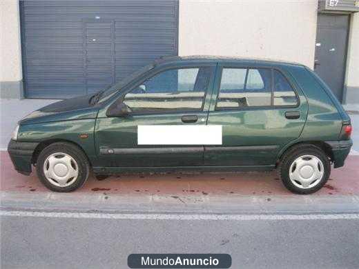 Renault Clio CLIO 1.9D RN