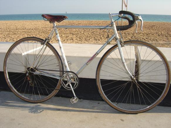 BICICLETA CARRETERA ANTIGUA GIMSON DEL 60