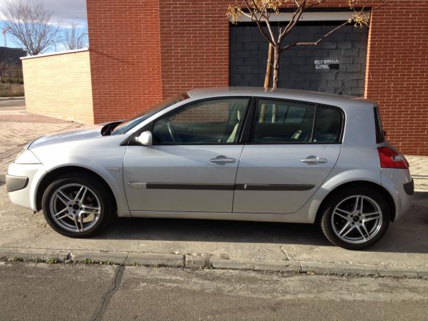 Renault megane 1.9 dci 130 cv 6 velocidades confort expression