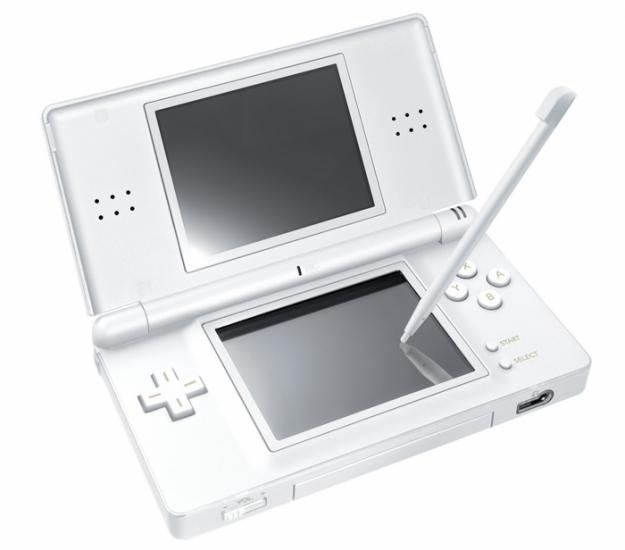 DS LITE NUEVA A ESTRENAR POR 99€