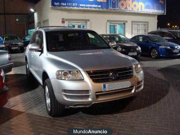 Volkswagen Touareg 3.2 V6 Tiptronic 241