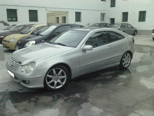 MERCEDES 220 CDI SPORTCOUPE