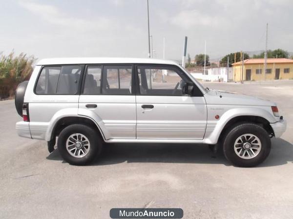 Mitsubishi Montero 2.500 TDI GLX  / 3000 euros