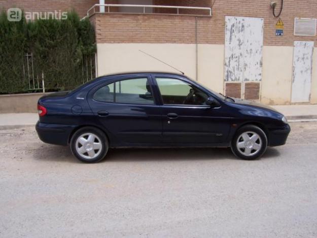 Renault Megane Classic.Procedente de Subasta Publica.Impecable.84000 Km(reales).