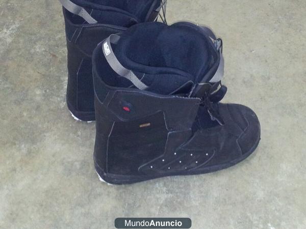 se vendes botas de snow color negras num.46-47 por 95€