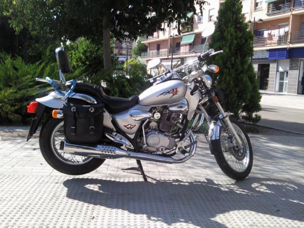 VENDO MOTO KYMKO ZING II 125 CC.