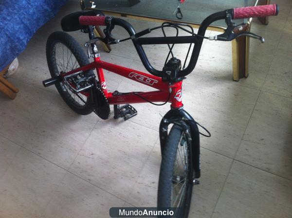 bici bmx FELT roja