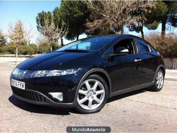 Honda Civic 1.8 i-VTEC Sport