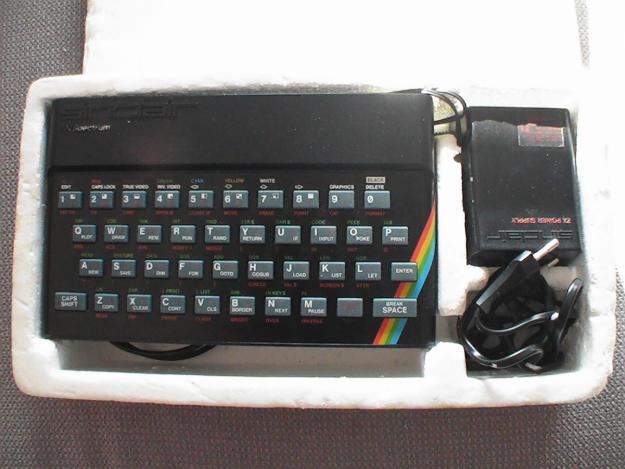 ORDENADOR SINCLAIR ZX SPECTRUM (1982)