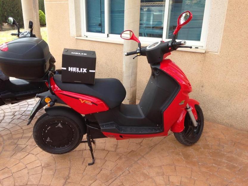 Scooter electrica emax 120s