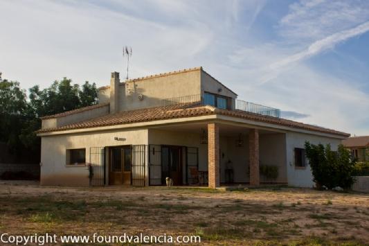 4 Dormitorio Chalet En Venta en Catadau, Valencia