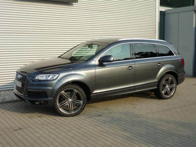 Audi Q7 3.0l TDI DPF Quattro  11200euro