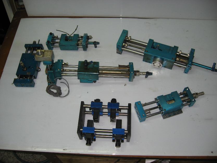 Cilindros Neumaticos Lineales con Guias.