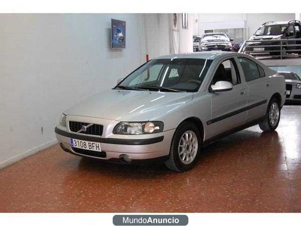 Volvo S60 2.4 Optima  ---MUY CUIDADO---