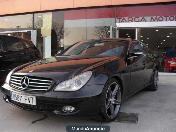 Mercedes-Benz CLS 320 CDI 19 AMG - FULL EQUIPE