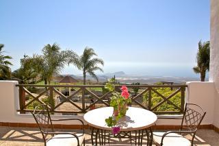 Apartamento en villa : 2/3 personas - piscina - vistas a mar - san miguel  tenerife  canarias  espana