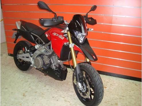 Aprilia dorsoduro 750 a