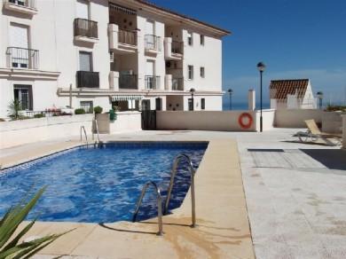 Apartamento con 2 dormitorios se vende en Benalmadena Pueblo, Costa del Sol