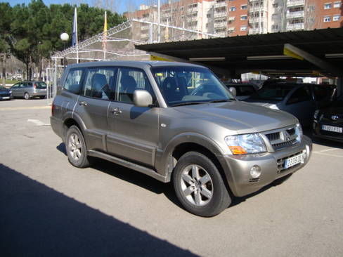 Mitsubishi Montero DID 3200 7 PLAZAS